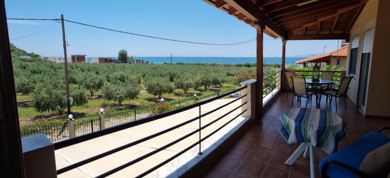 Smaragda Sea View * Kariani